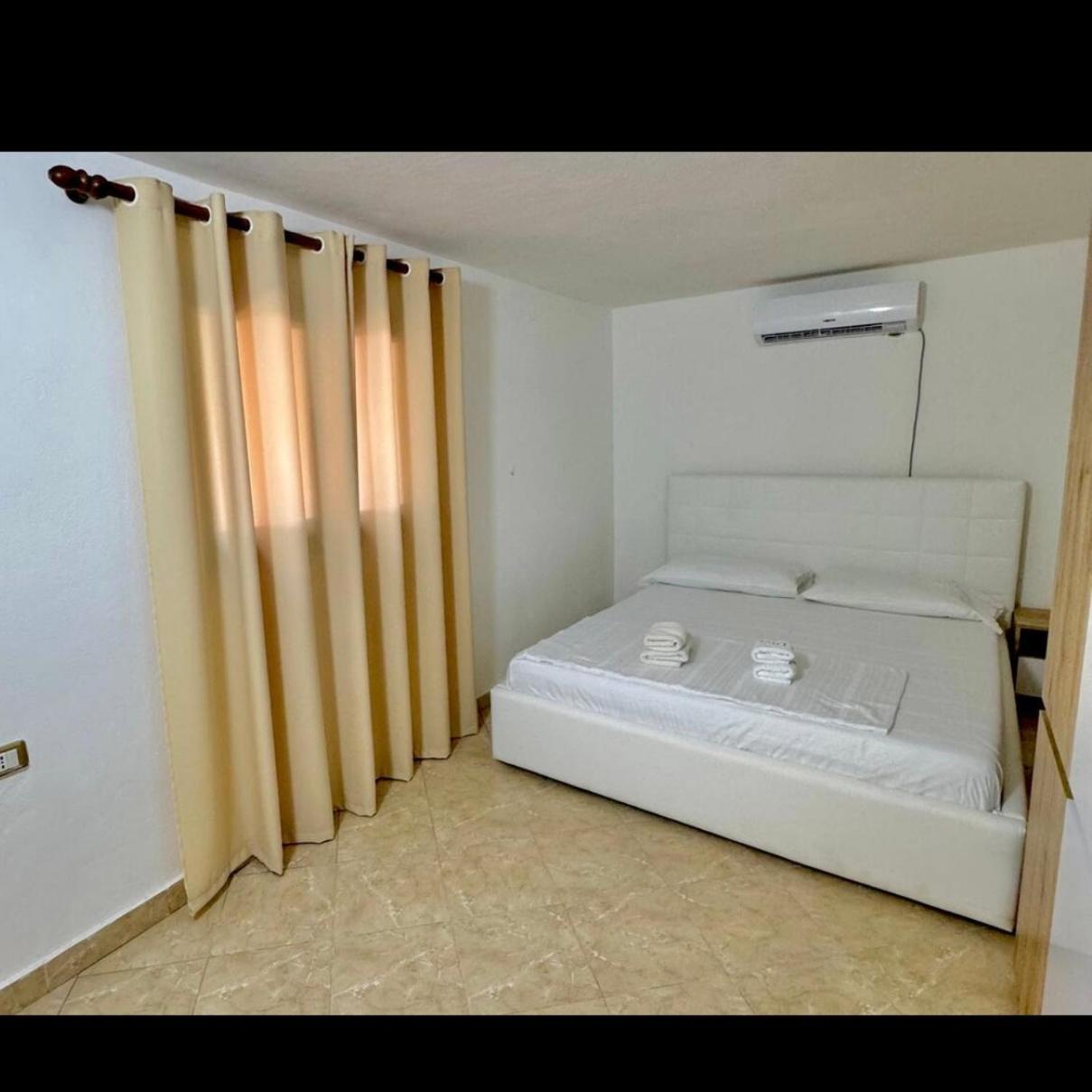 Apartament Valona Wlora